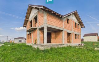 Casă la roșu cu  6 camere,  teren 500 mp în Aluniș - Poză 1