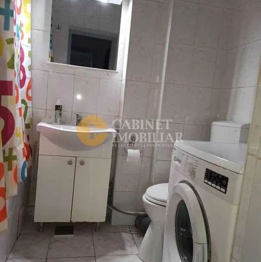 Chirie - 3 camere - Podu Ros - INTERMEDIAR - Poză 7