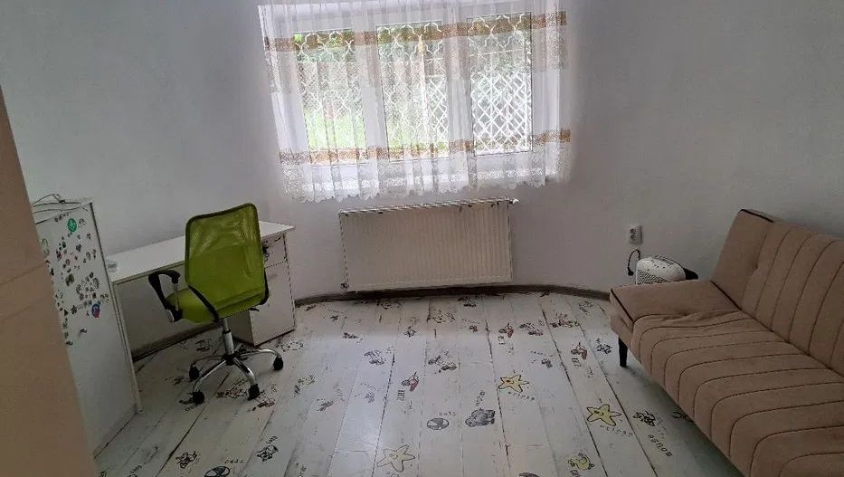 apartament 3 camere - Poză 1