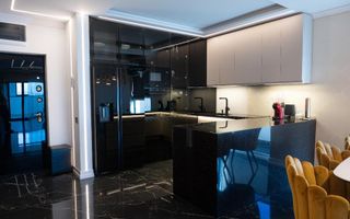 Penthouse spectaculos cu jacuzzi și panoramă unică - Poză 2