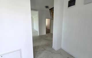 Duplex pe parter cu 3 camere in Covaci - Poză 4