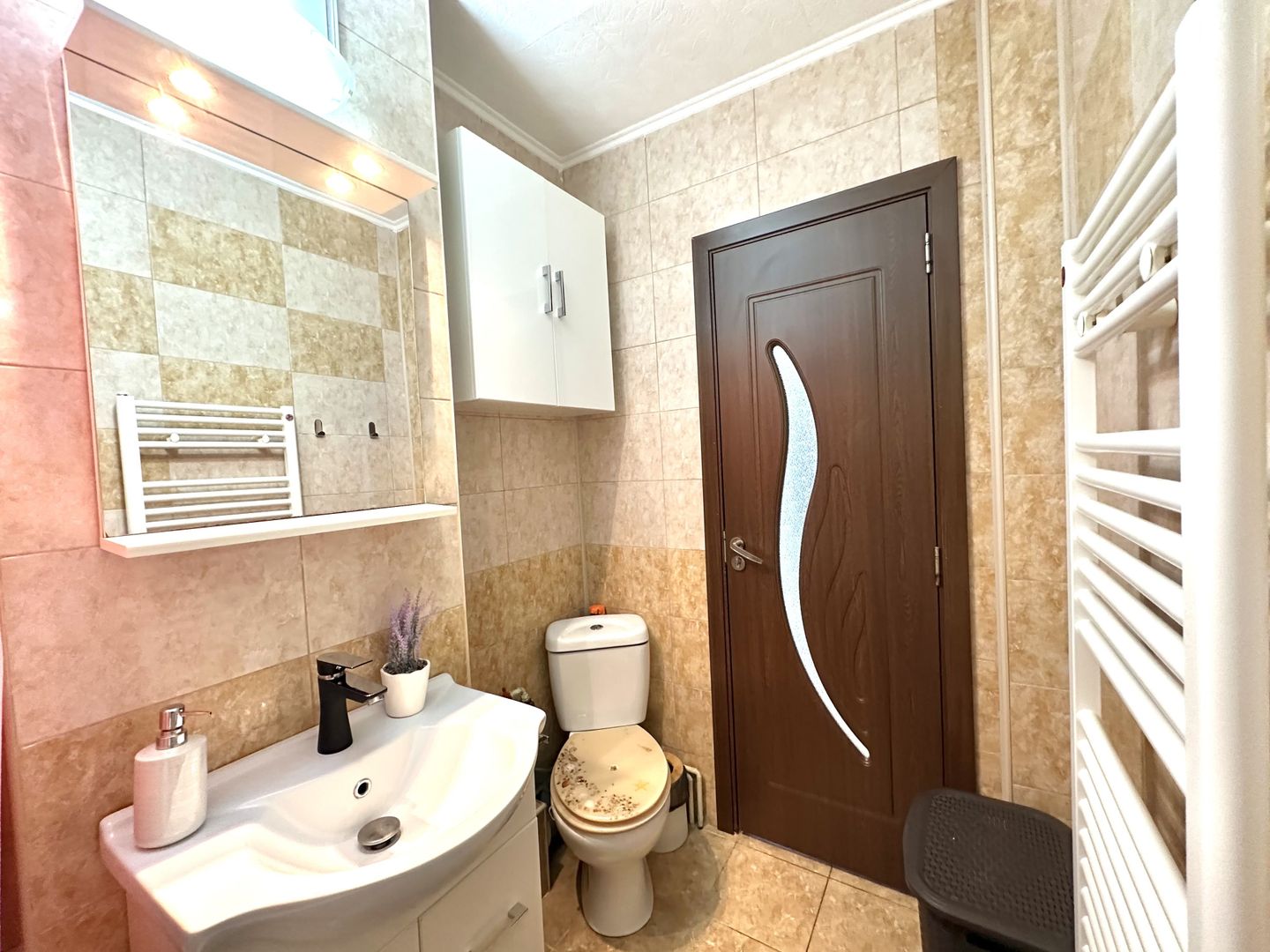 Vânzare apartament 3 camere mobilat,  parcare inclusă , Cartier Noua - Poză 15