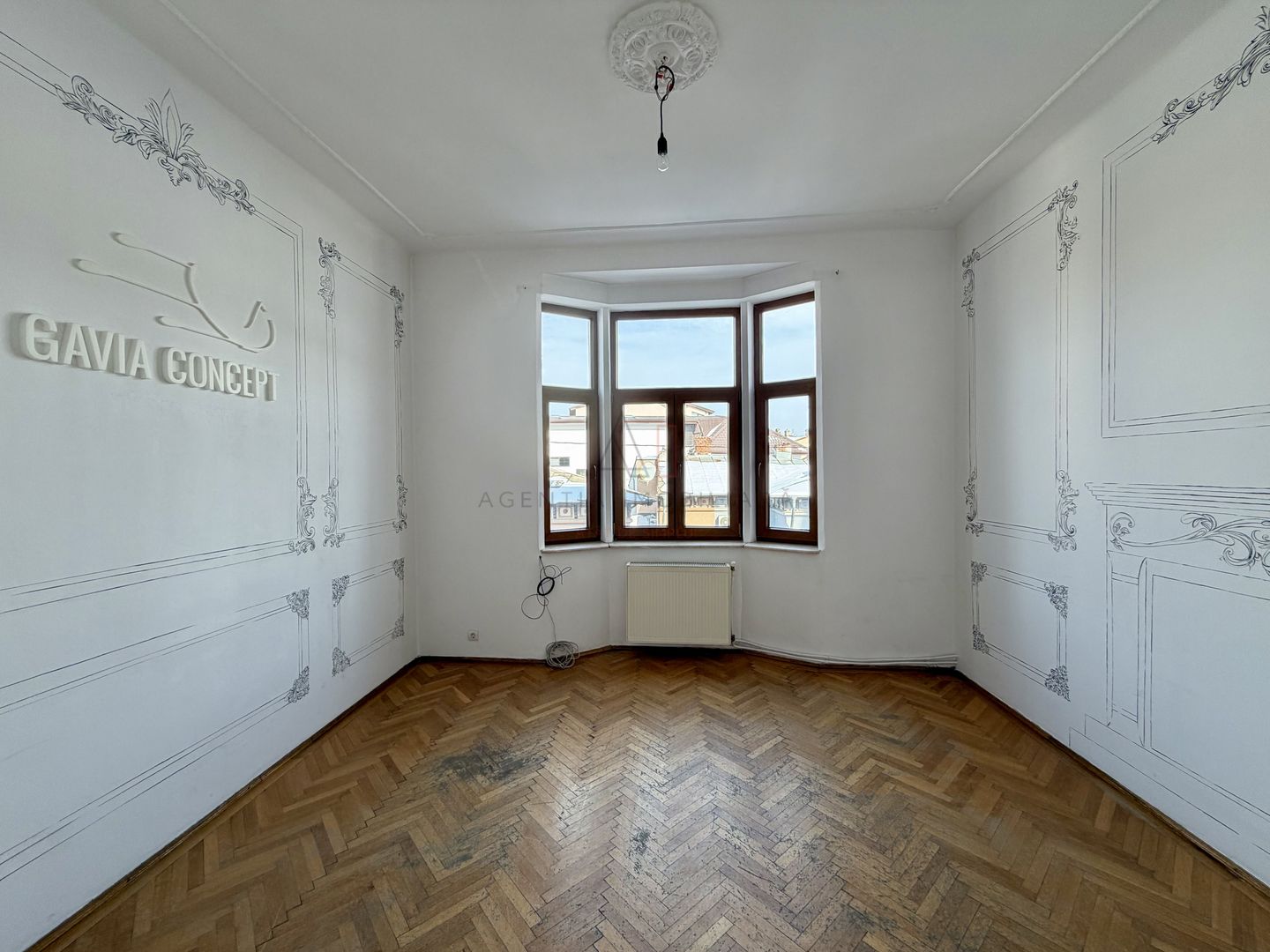 Apartament 3 Camere | Vila Interbelica | Comision 0| - Poză 14