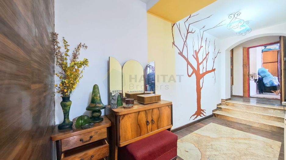 Oportunitate I în Centrul Târgoviștei: Clădire de 498 mp - Poză 9