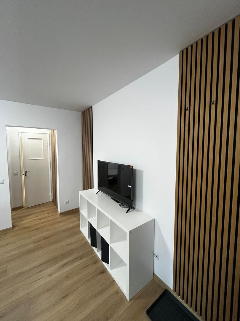 Apartament 2 camere Vitan, centrală proprie, mobilat complet, etaj 3 - Poză 2