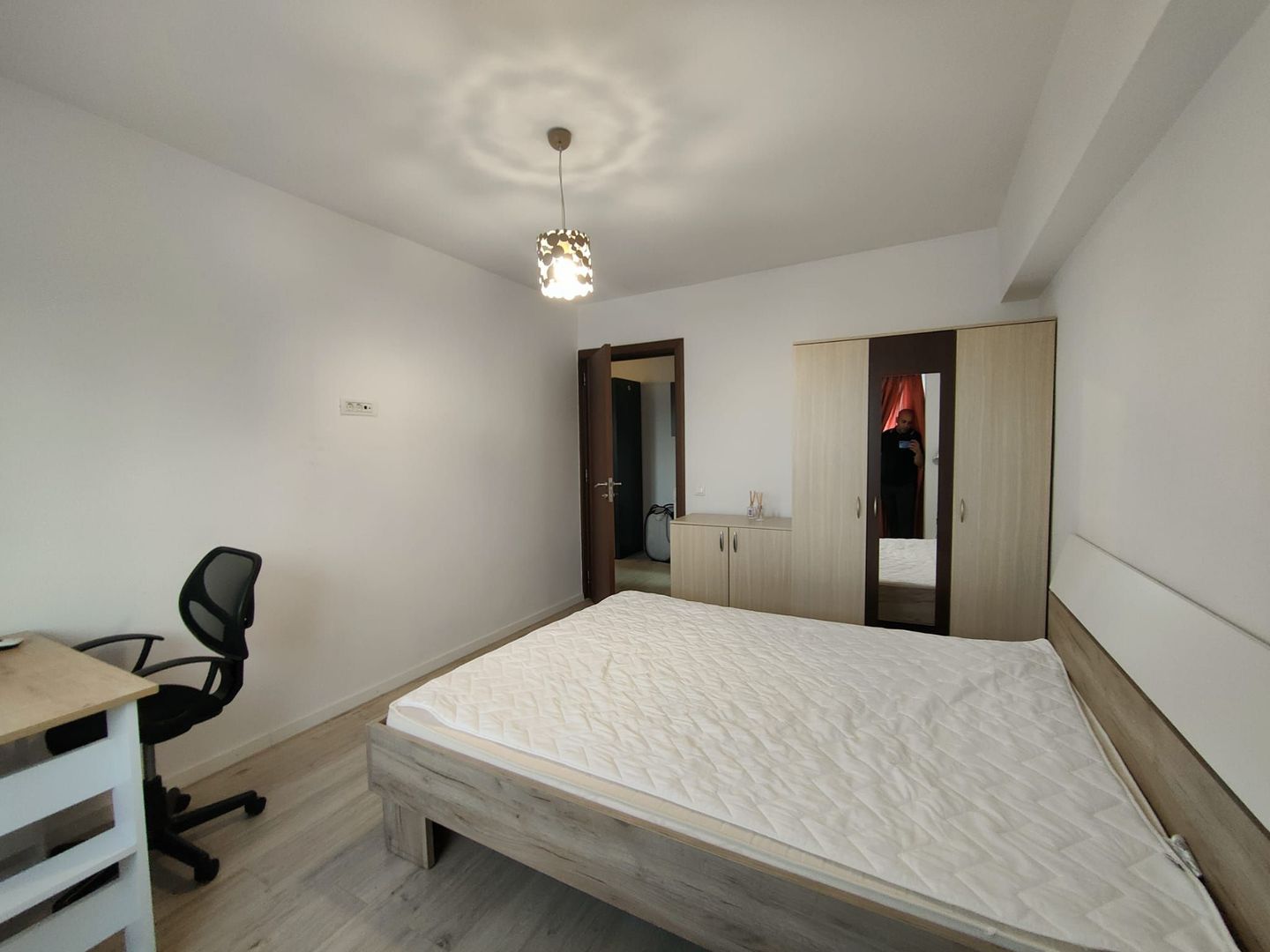 APARTAMENT SPATIOS ZONA TITULESCU - Poză 7