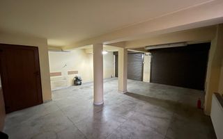 Casa individuala deosebita in zona Girocului - pozitie excelenta. Garaj dublu. - Poză 25