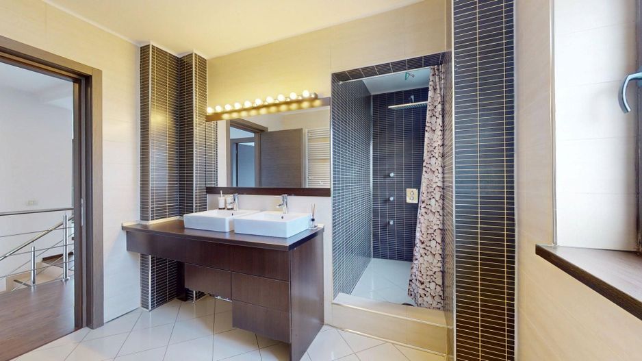 Oportunitate Excepțională de Investiție și Dezvoltare Imobiliară! - Poză 30