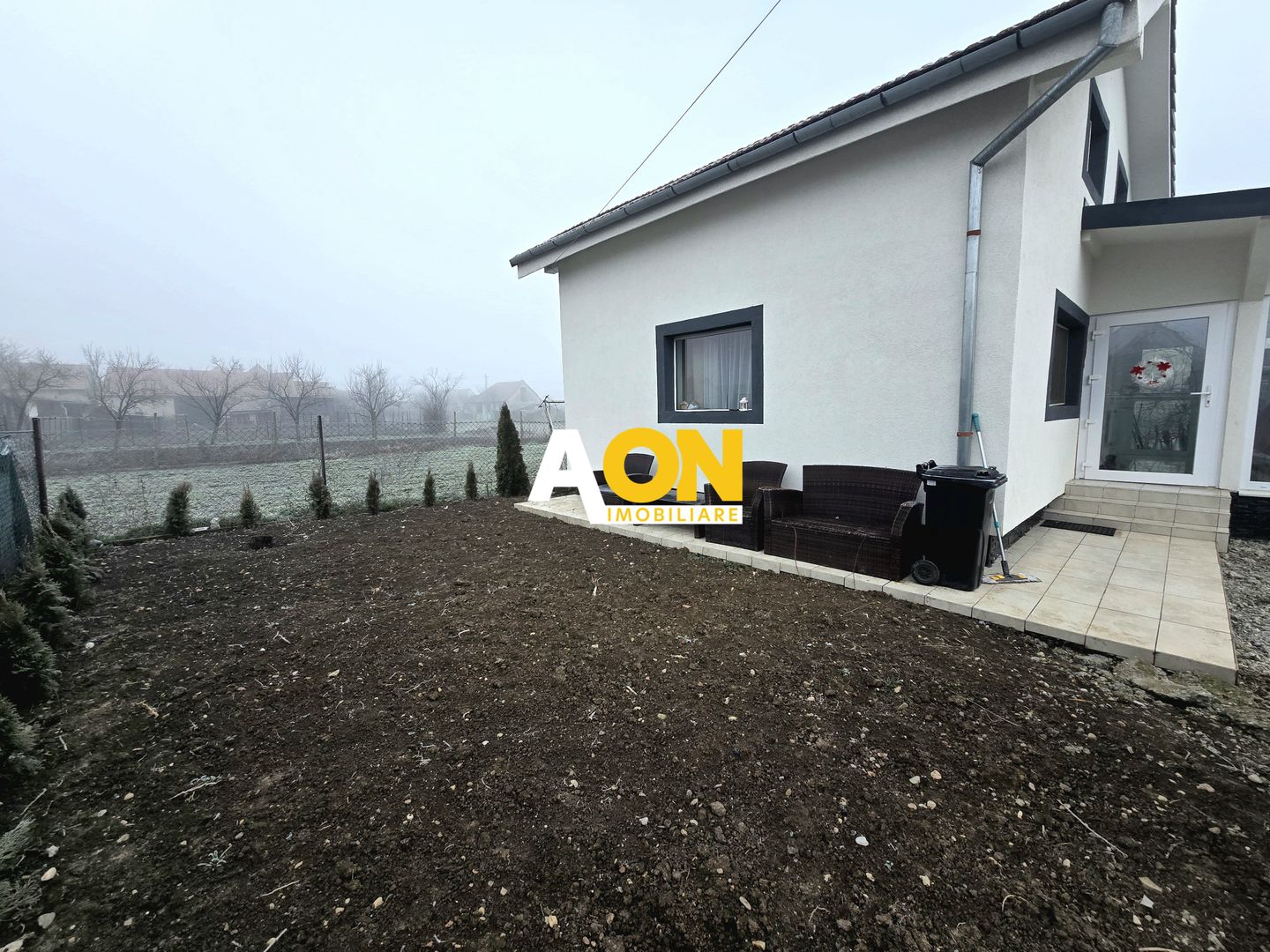 Casa 3 Camere, 2 Bai, 670mp Teren - Poză 12