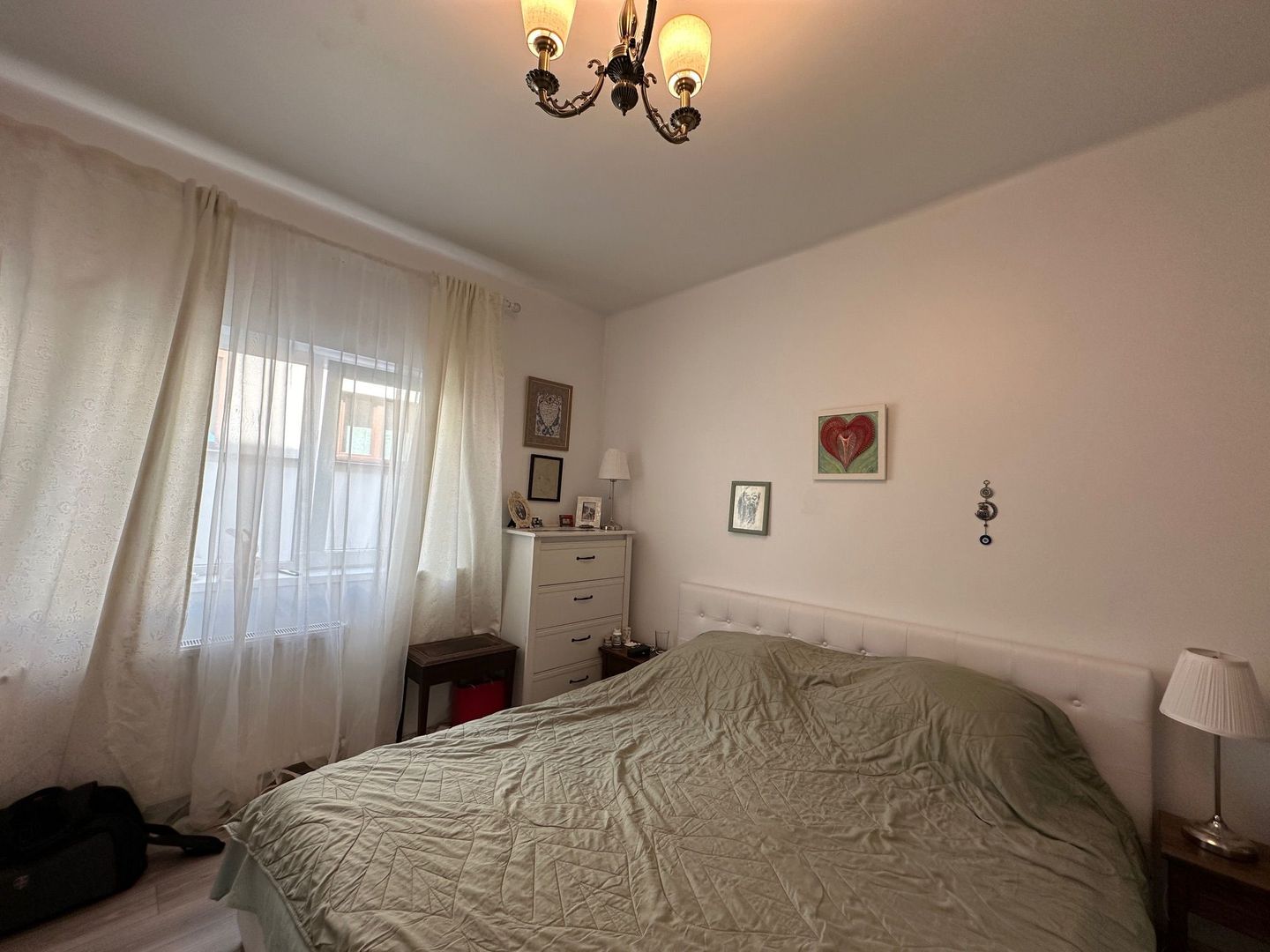 APARTAMENT COMPLET RENOVAT FOISORUL DE FOC - Poză 4