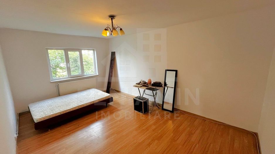 2Camere-Decomandat-50mp-Centrala Termica-AC-Zona Excelenta-Gara-Liber - Poză 1
