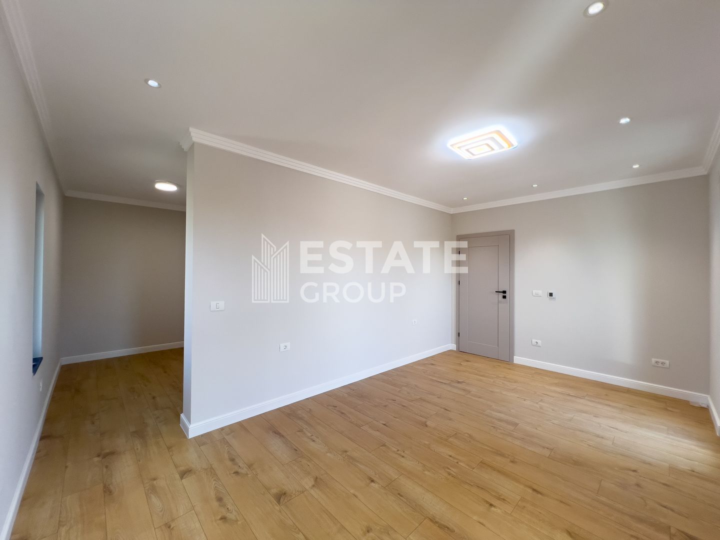 Proiect modern Dumbravita - Poză 10