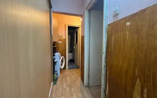Apartament cu 3 camere, zona Retezat ! - Poză 11