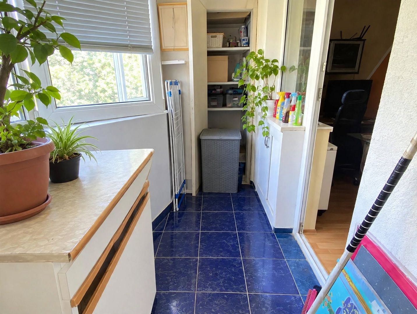 Vanzare 3 camere, 73 mp, etaj 2/8, centrală, 2 AC, parcare, 13 Septembrie - Poză 8