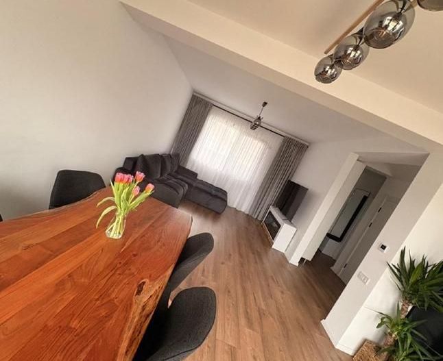 Casa 4 camere | Panouri+pompa caldura |  110 mp teren 310 mp - Poză 1