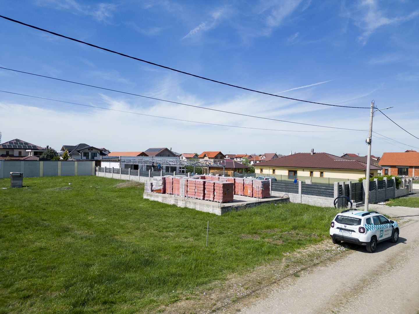 Loc de casă în Zimand Cuz+materiale de construcții - Poză 5