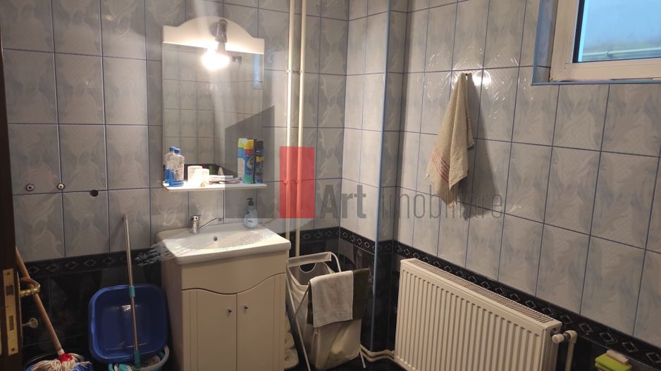 Vila spatioasa in Branesti - Poză 8