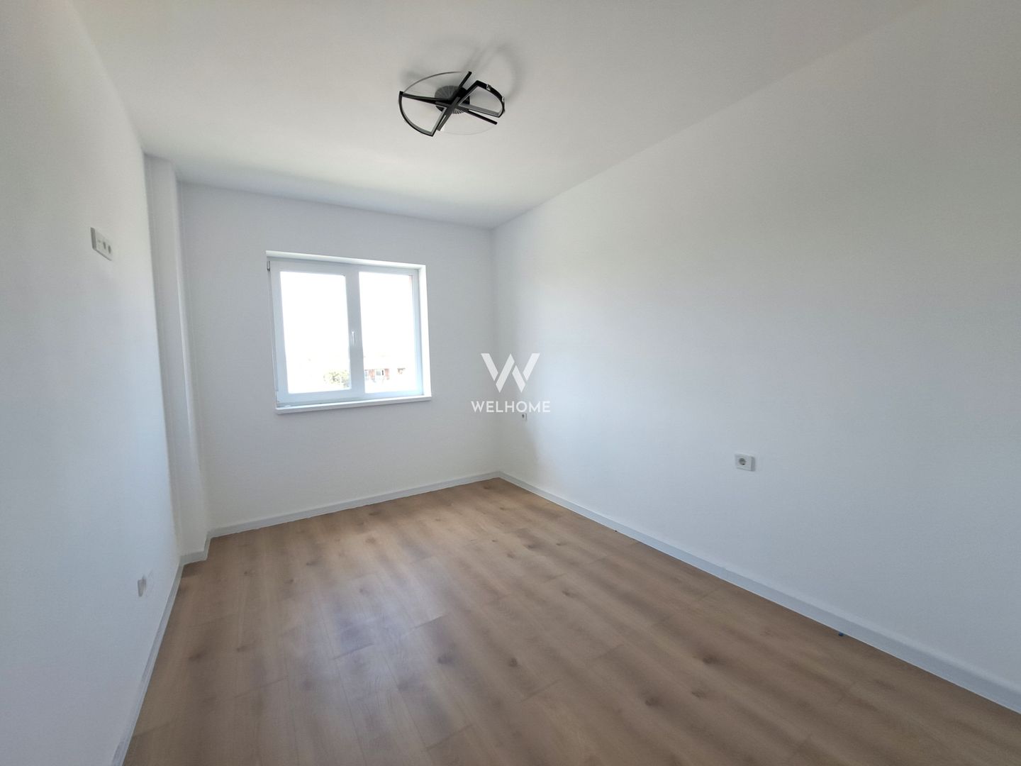 Apartament 3 camere Sibiu - bloc cu lift, parcare subterana - Poză 5