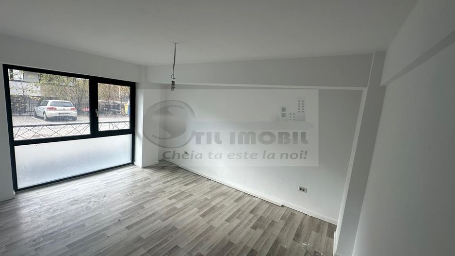 Ap 2 camere, 54 mp, decomandat, grădină, zona Capitol, 80.000 € - Poză 1
