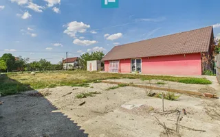 Casă/spațiu comercial pe DN79 în Zimandu Nou - Poză 16