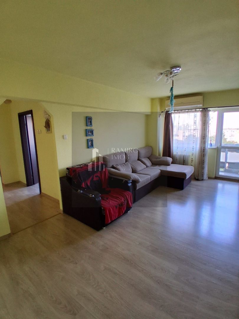 OCAZIE 3 CAMERE METROU GORJULUI 4 minute - Poză 1
