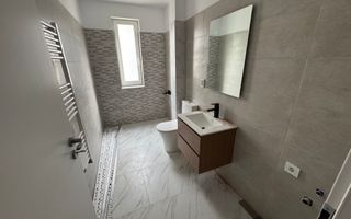 Decomandat.  Spatiu depozitare . Loc de parcare inclus - Poză 8