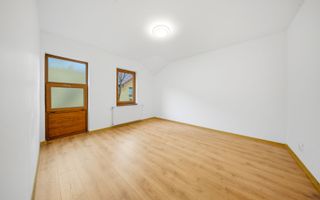 Apartament 3 camere cu gradina proprie si parcare, Grand Hotel Italia - Poză 9