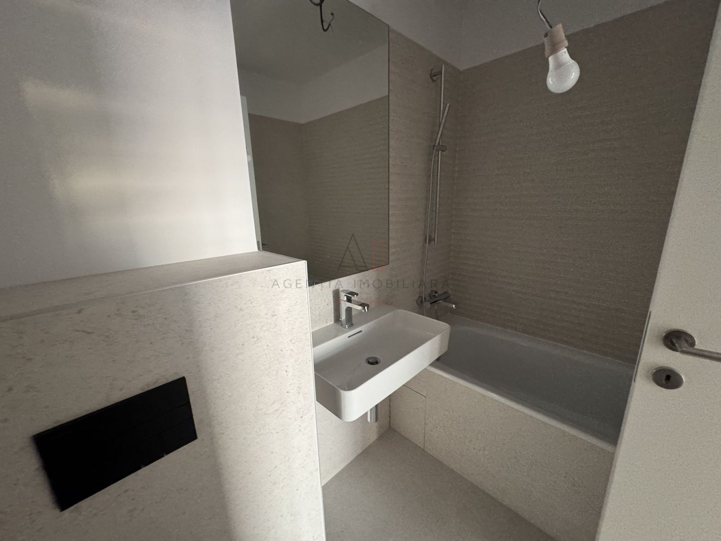 2 Camere Floreasca/ View Paronamic 265.000 E - Poză 7