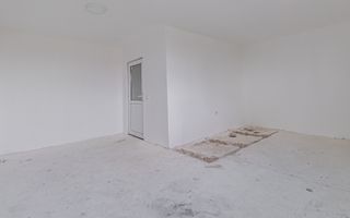 Hala industriala Codlea ,se poate impartii in doua - Poză 21