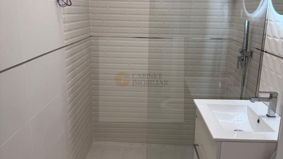 2 Camere | 50 MP | Decomandat | Gorjului | Renovat - Poză 12