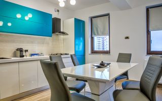 Apartament 3 camere de închiriat - Poză 2