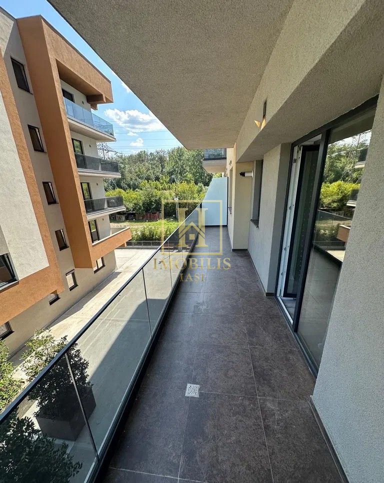 INTABULAT! Apartament 3 camere decomandat 88 mp Poitiers 154000 euro - Poză 8