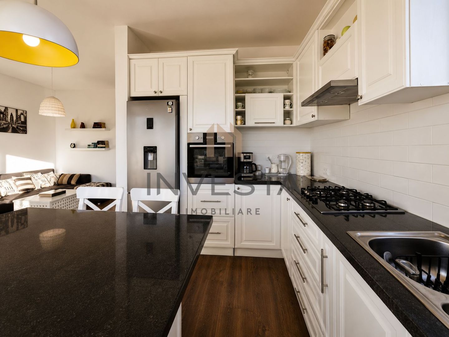 Apartament cu 3 camere si 2 parcari de inchiriat in zona Europa - Poză 4