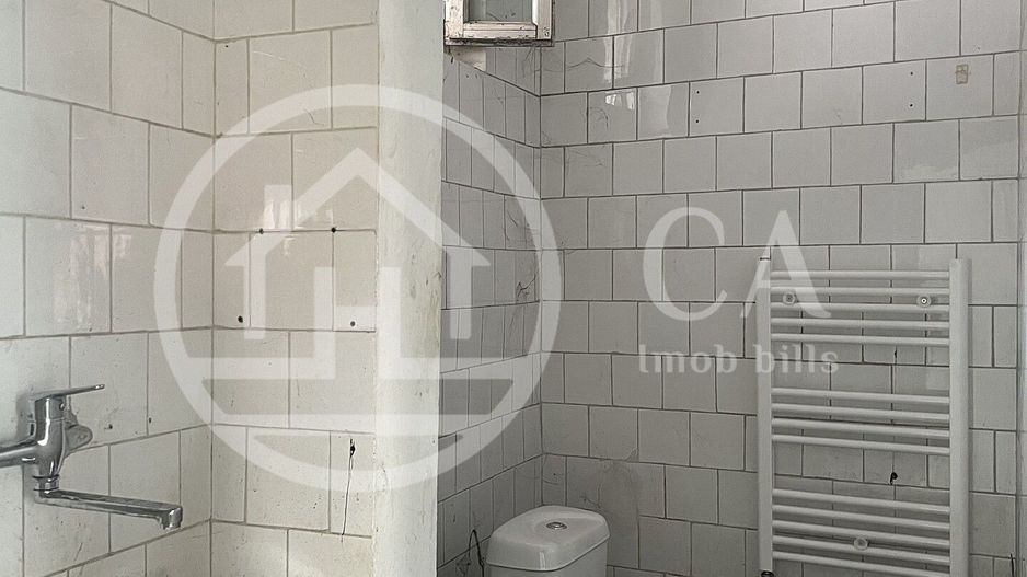 Casa cu 6 camere de inchiriat zona centrala, Oradea - Poză 24