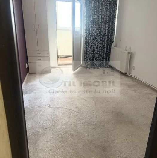 Apartament 3 camere decomandat - 80 mp - Nicolina - 114.000 euro ! - Poză 7