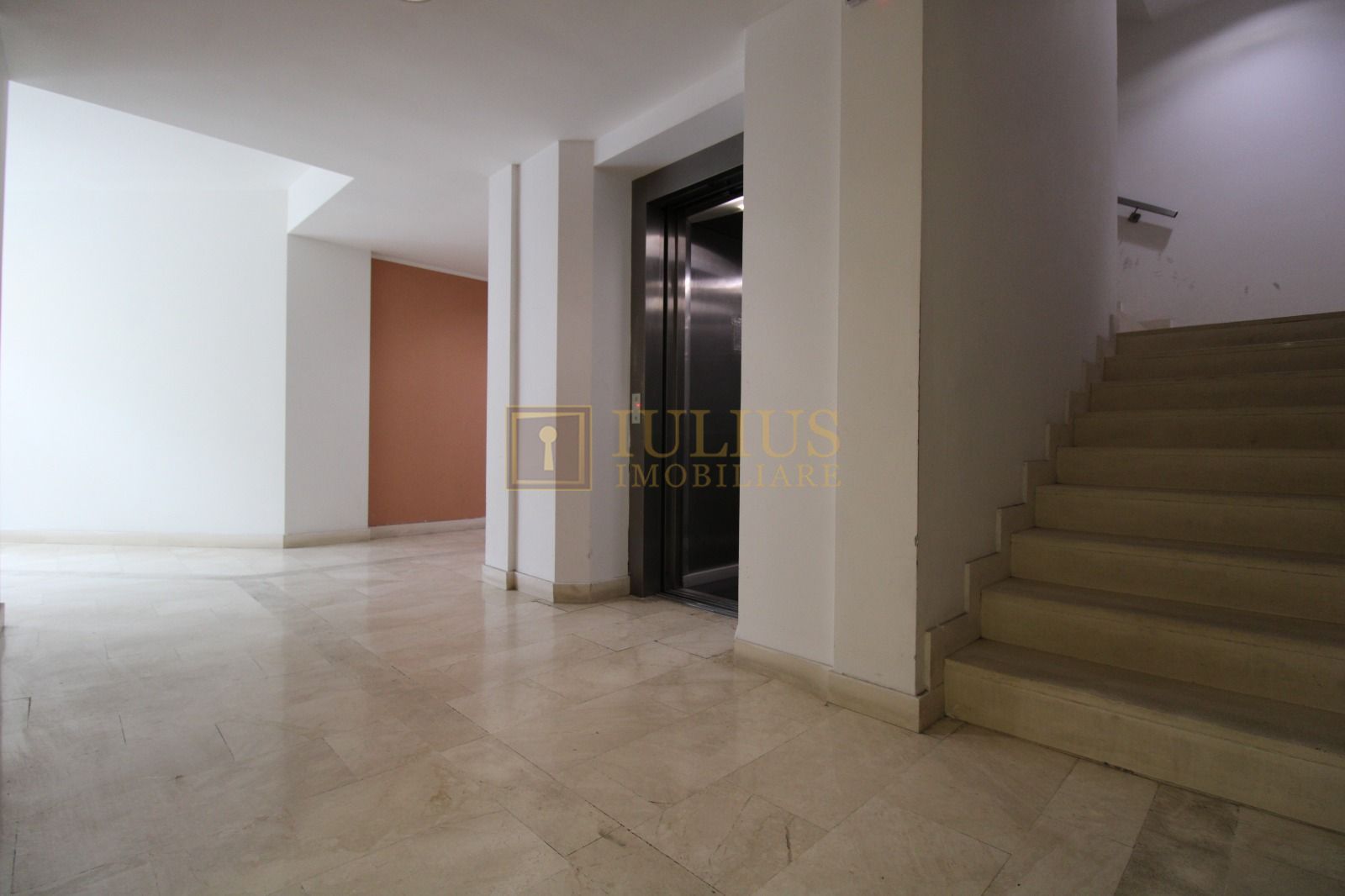 2 camere, terasă 14 mp, mobilat și utilat, lift – Complex Ring, Torontalului - Poză 16