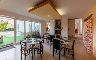 Proprietate Premium cu Piscină – 450 MP – De Închiriat în Timișoara - Poză 11
