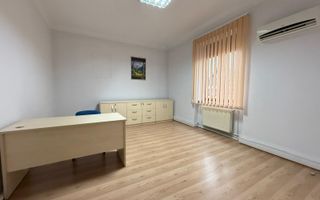 Spatiu birouri | 110MP | Parcare | Curte | Calea Dumbravii - Poză 3