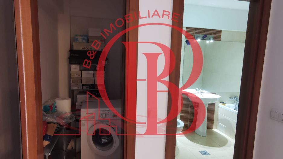 Garsoniera spatioasa mobilata si utilata - Poză 6