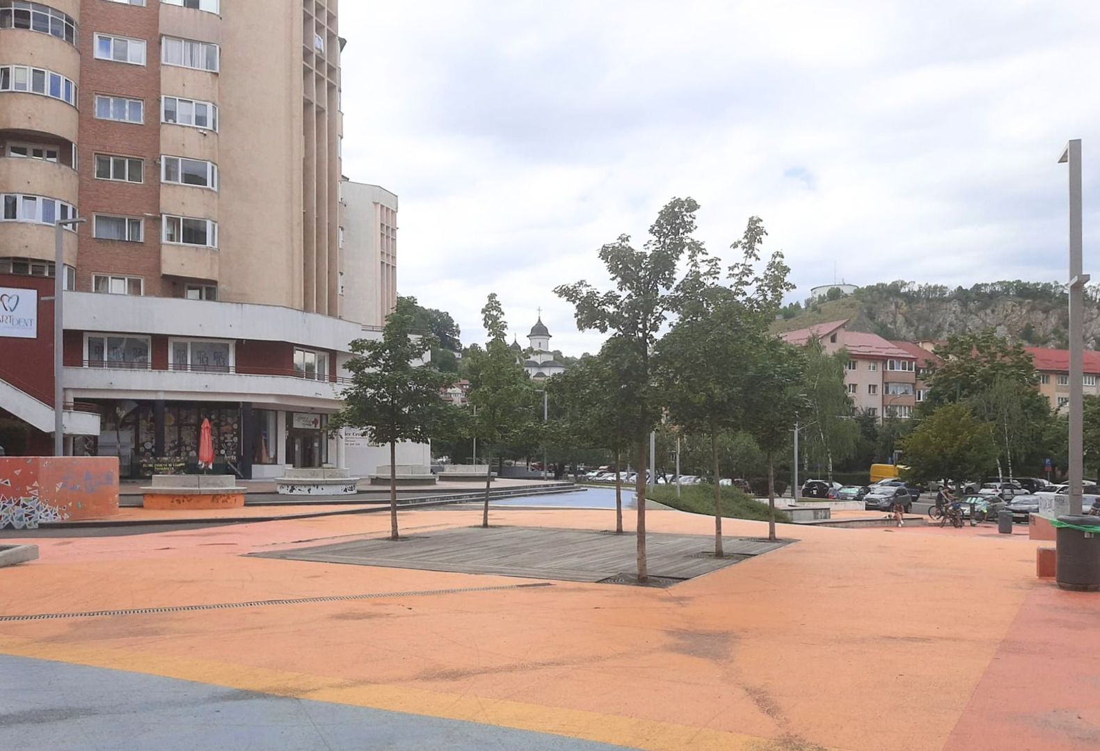 Vanzare 3 camere complet renovat zona pietonala Racadau - Poză 23
