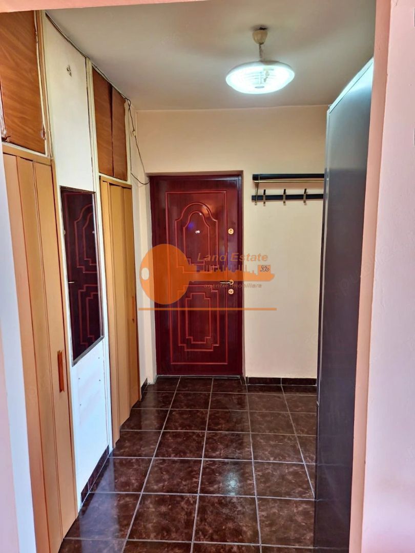 Apartament cu 2 camere Crangasi - Poză 7