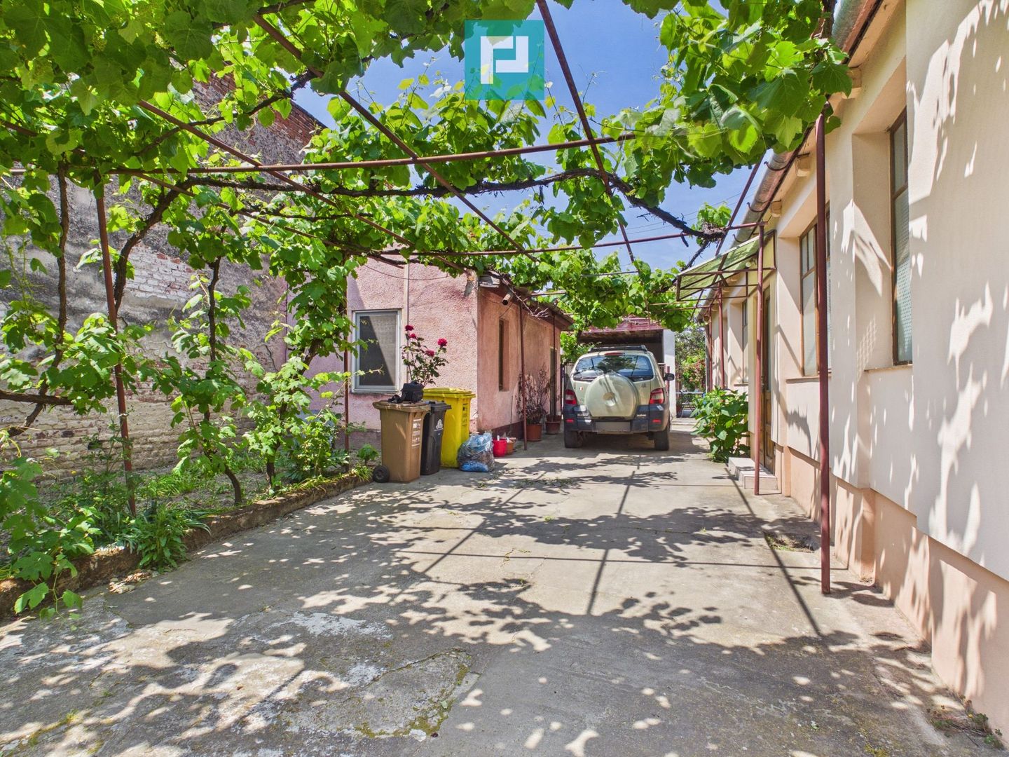 CASĂ INDIVIDUALĂ PÂRNEAVA TEREN GENEROS 846 MP - Poză 5