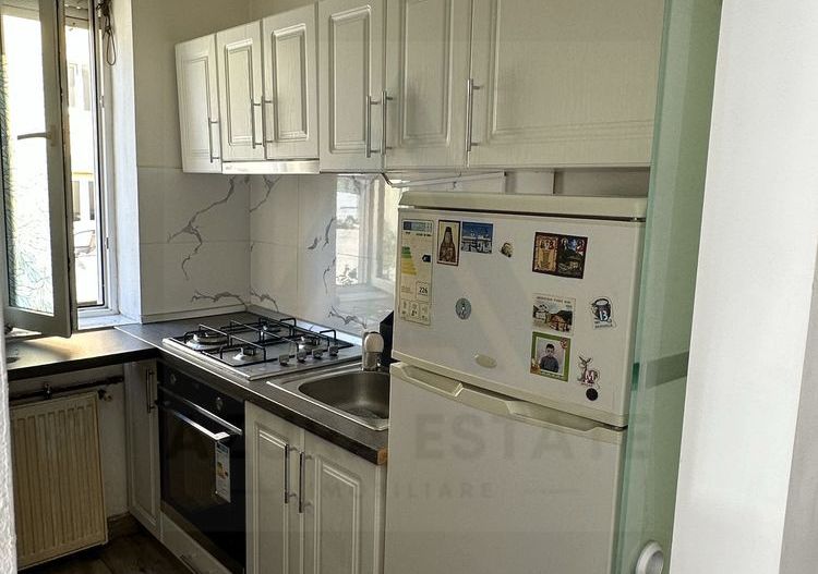 Garsoniera mobilata si utilata 31 mp balcon in Turnisor cartier Alma - Poză 4