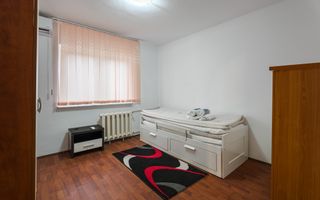 4 camere cu boiler, 13 Septembrie - Poză 5