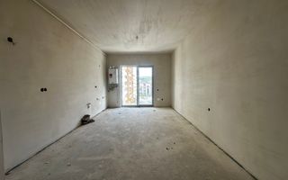 Apartament la etaj intermediar | Loc de parcare | Zona Eroilor - Poză 1