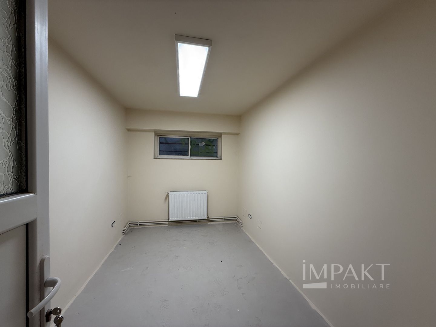 Spatiu de 450 m2 Piata Cipariu, ideal depozit curierat, arhivare, etc - Poză 7