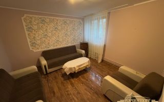 Casa de vanzare + teren, zona Rompetrol, pret 145000 euro - Poză 5