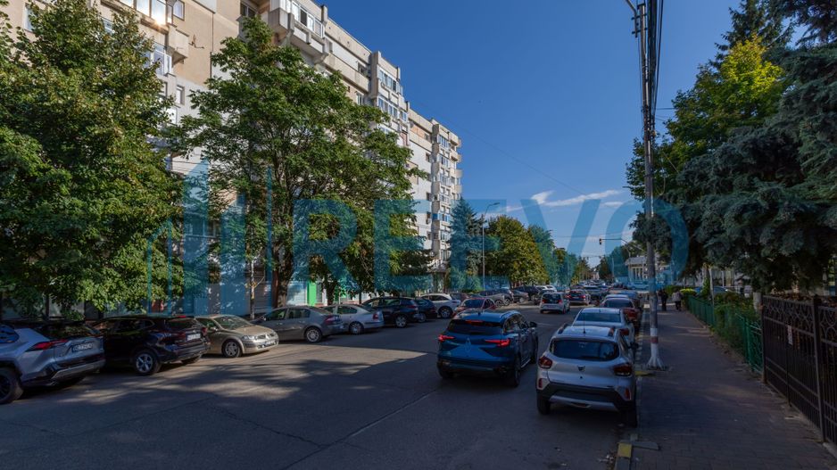 Apartament 2 camere, Casa Modei, bloc 1987 - Poză 29