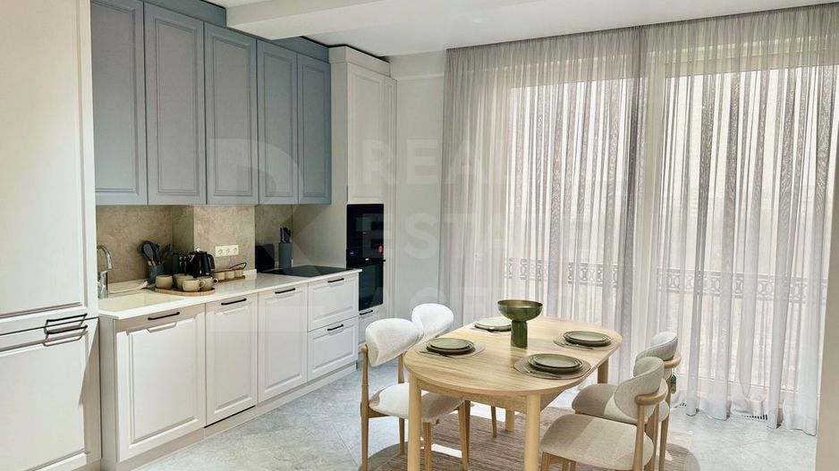 Chirie, apartament, 3 camere Valea Trandafirilor, Botanica - Poză 1