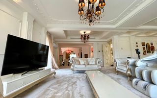 Impressive Villa *1500 SQM usable* 2613 SQM land / Open to the lake - Poză 29